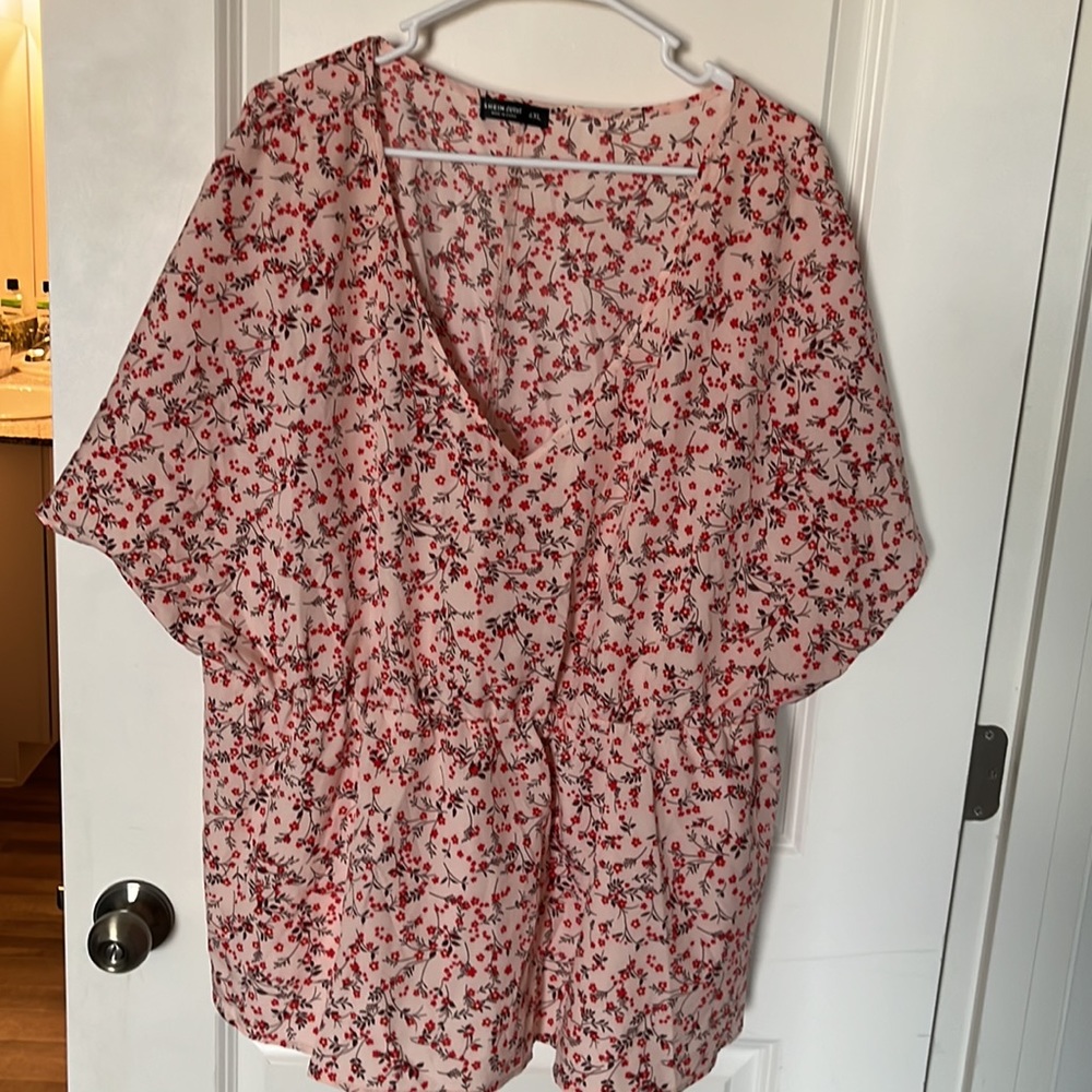 Shein Curve 4XL blouse. Multi color floral print.